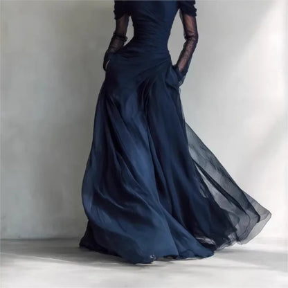 Eleonora™ | Vestido largo con hombros descubiertos e inserciones de encaje