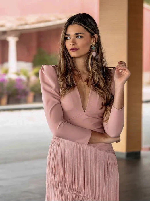 Germina™ | Vestido elegante con flecos y escote en V